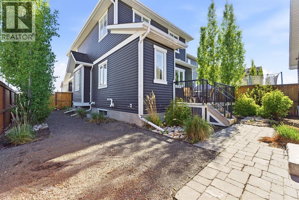 62 Fireside Circle, Cochrane