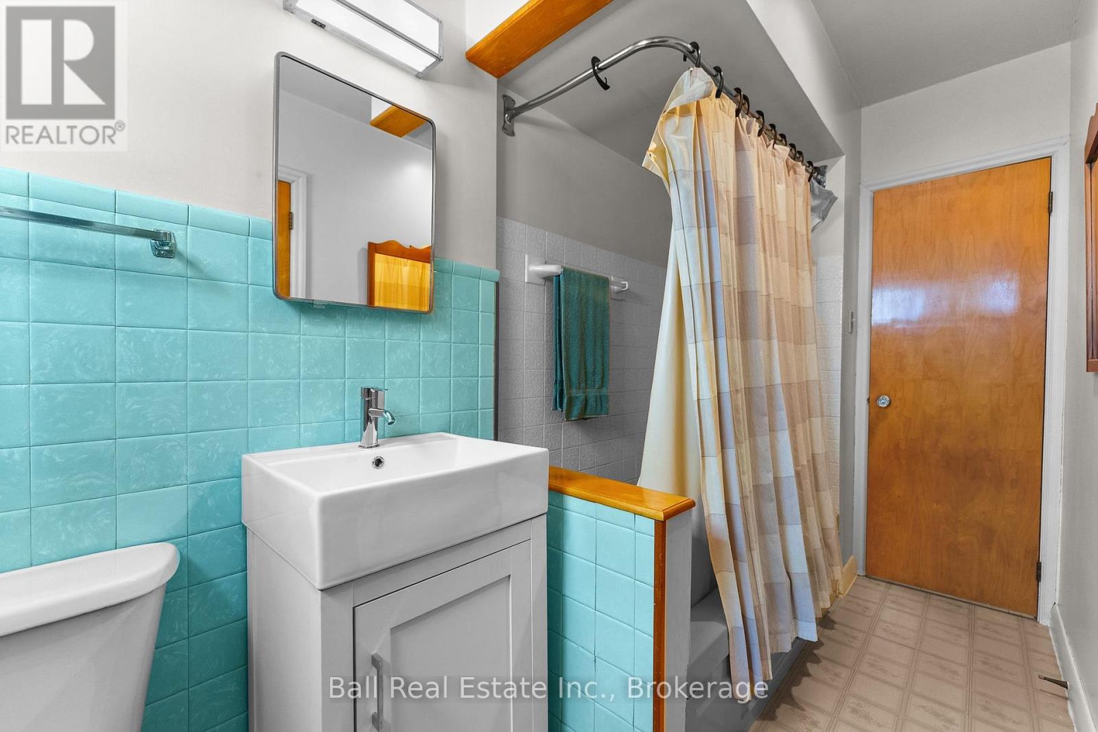 488 HASTINGS STREET N - 14