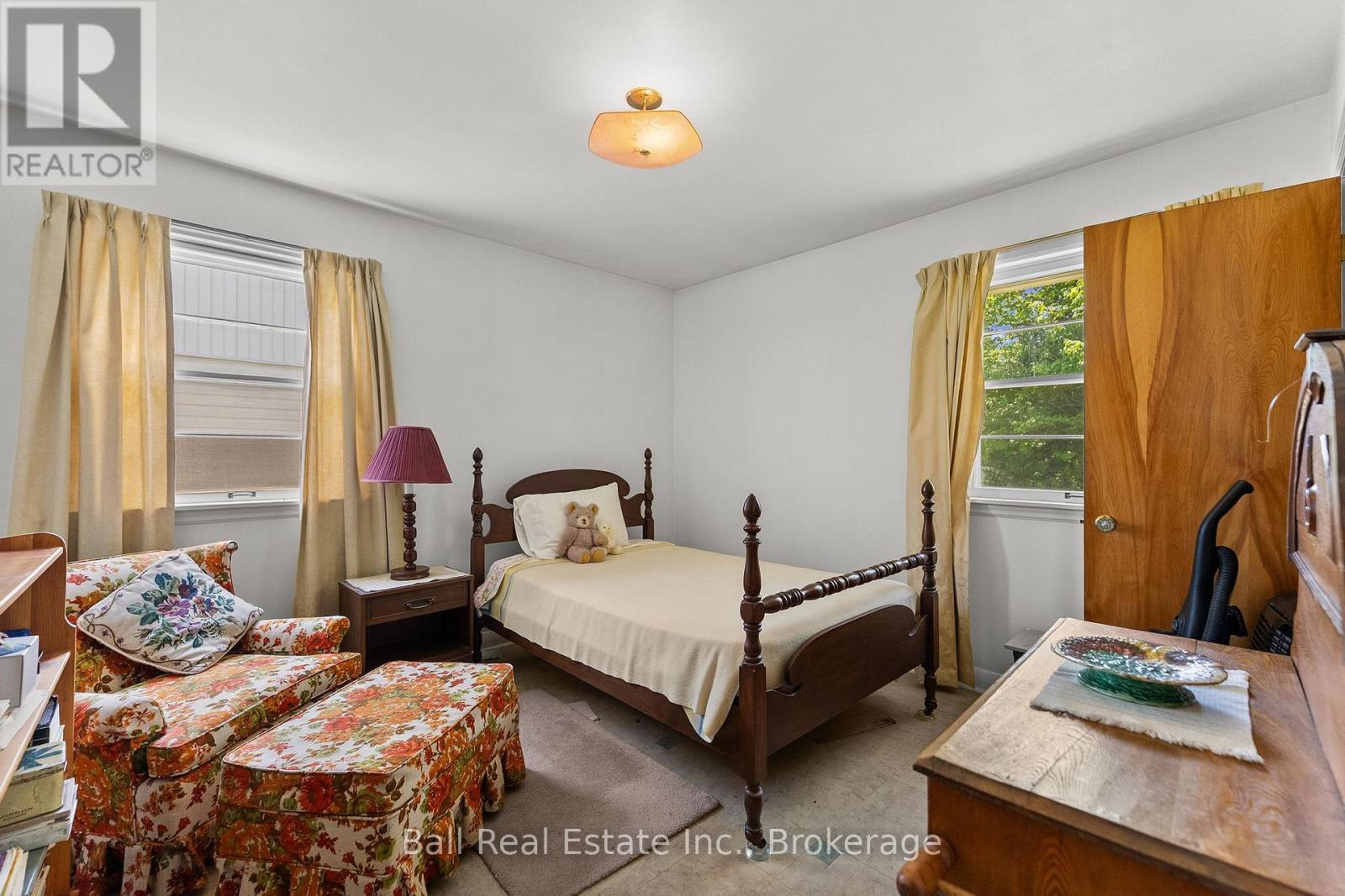 488 HASTINGS STREET N - 22