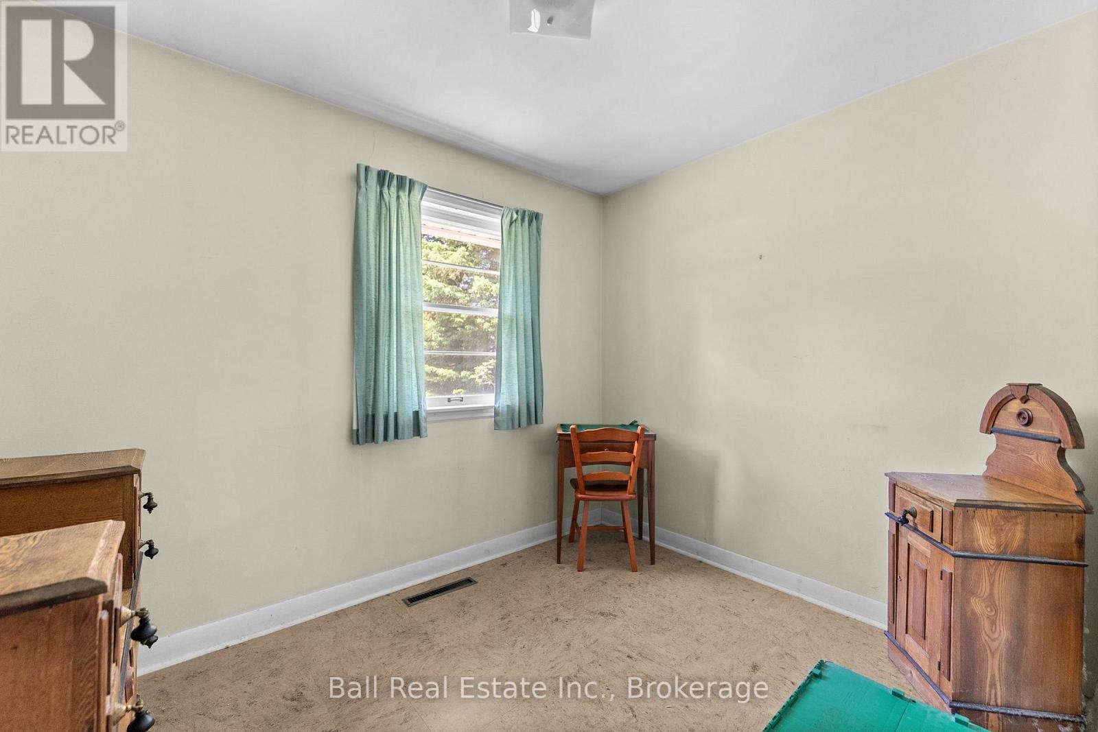 488 HASTINGS STREET N - 23
