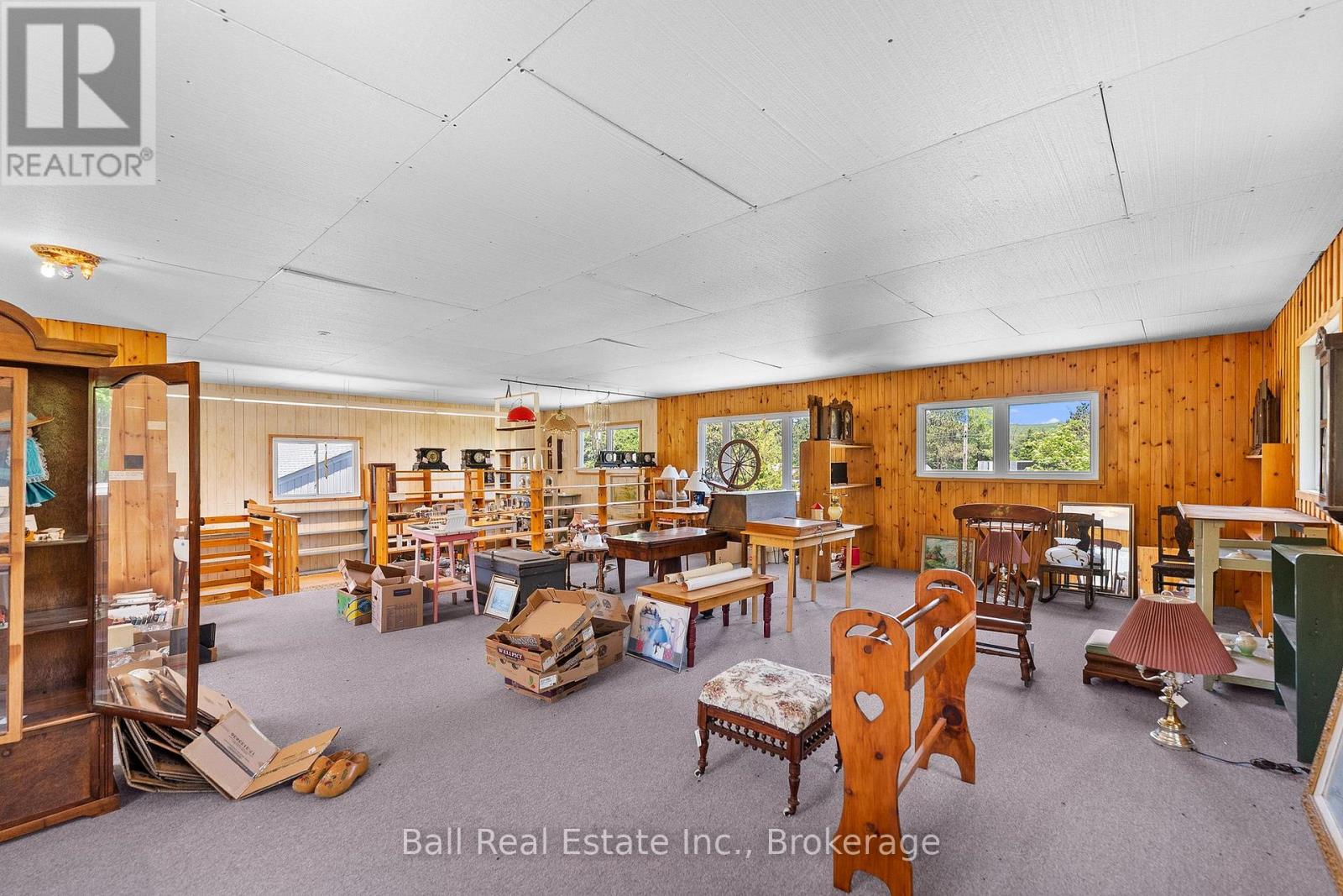 488 HASTINGS STREET N - 29