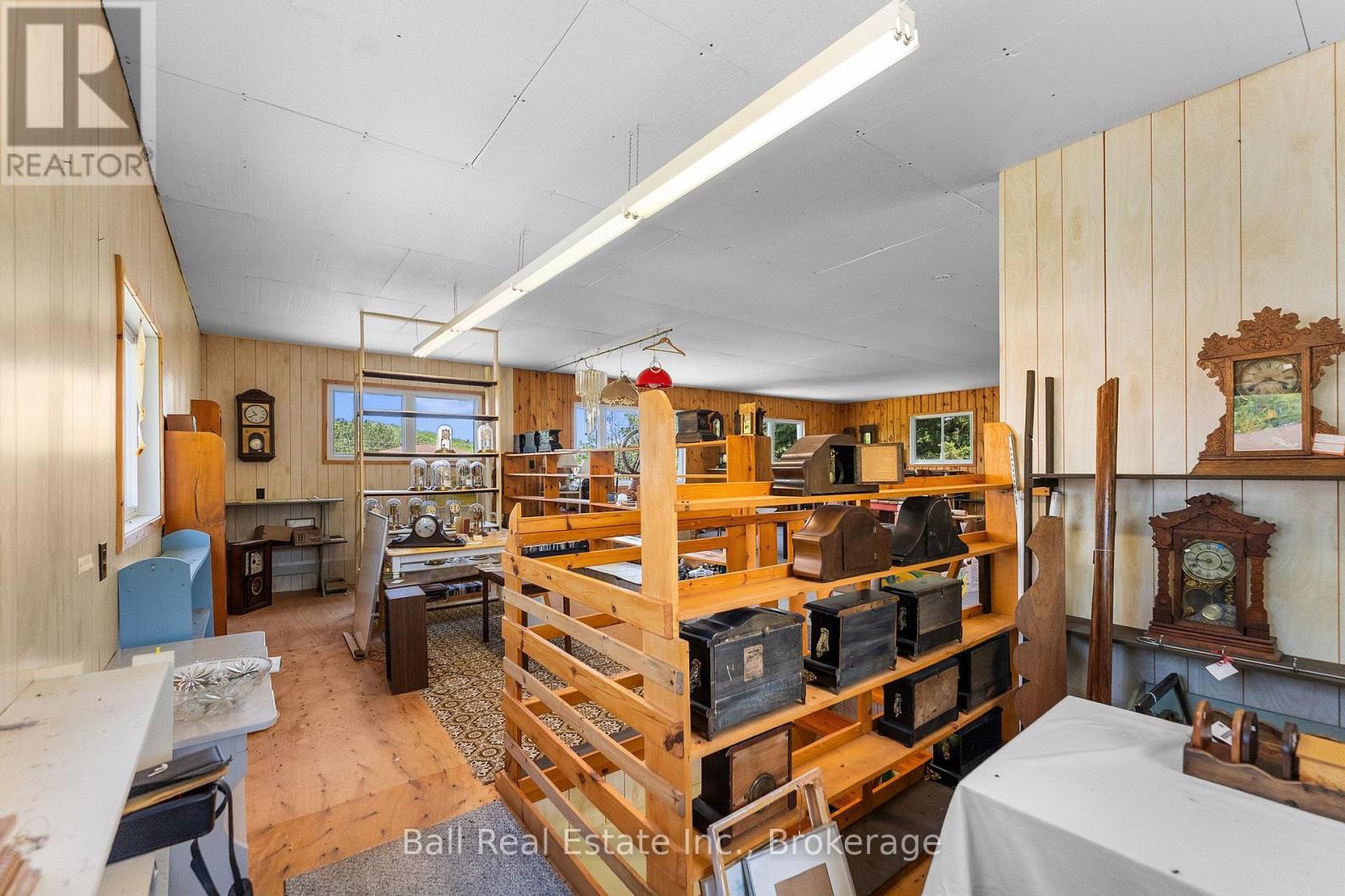 488 HASTINGS STREET N - 30