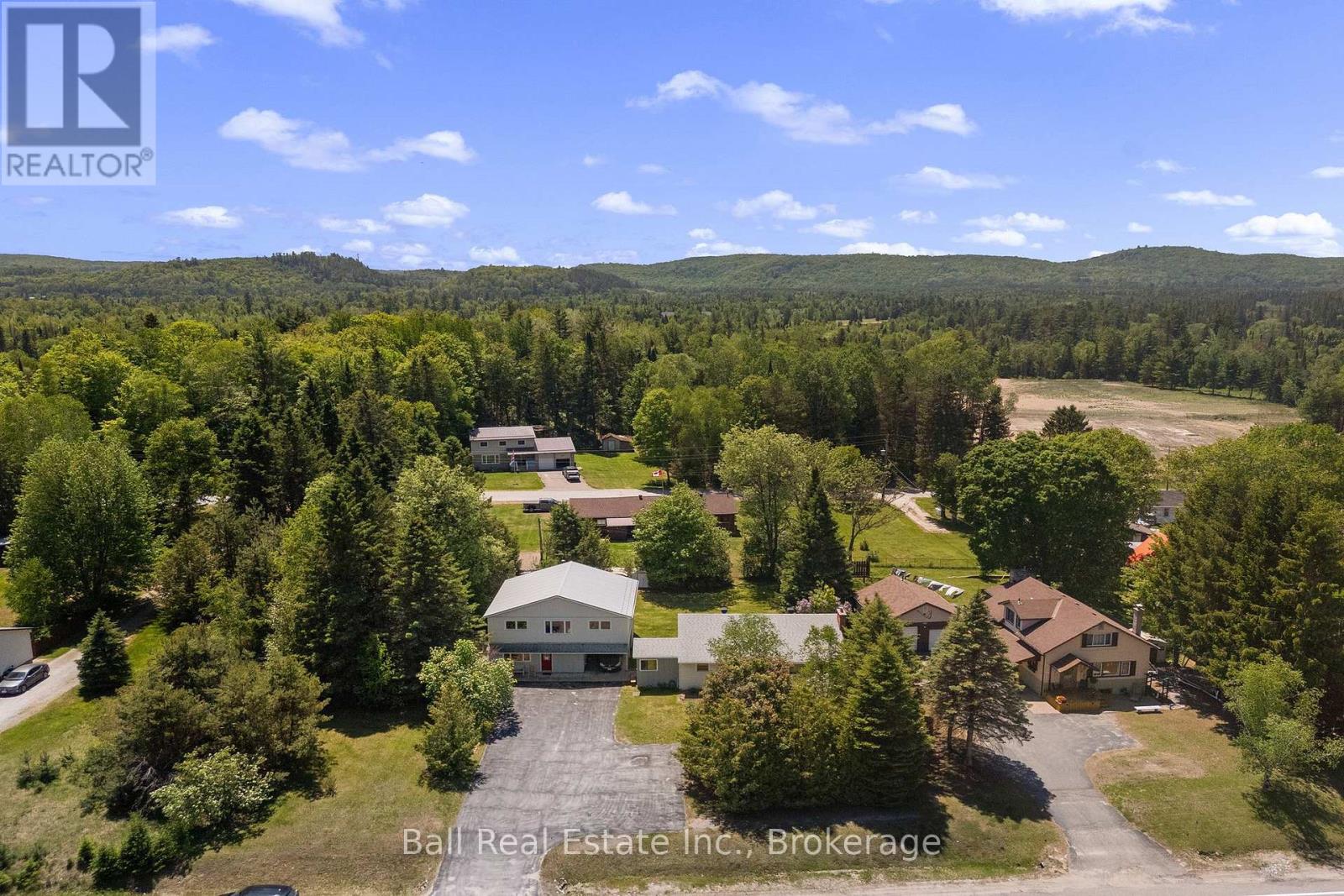 488 HASTINGS STREET N - 4