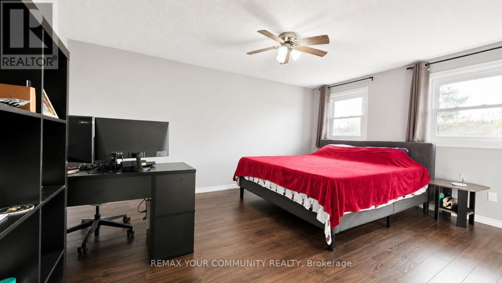 #19 210 HIGHLAND CRESCENT - 14