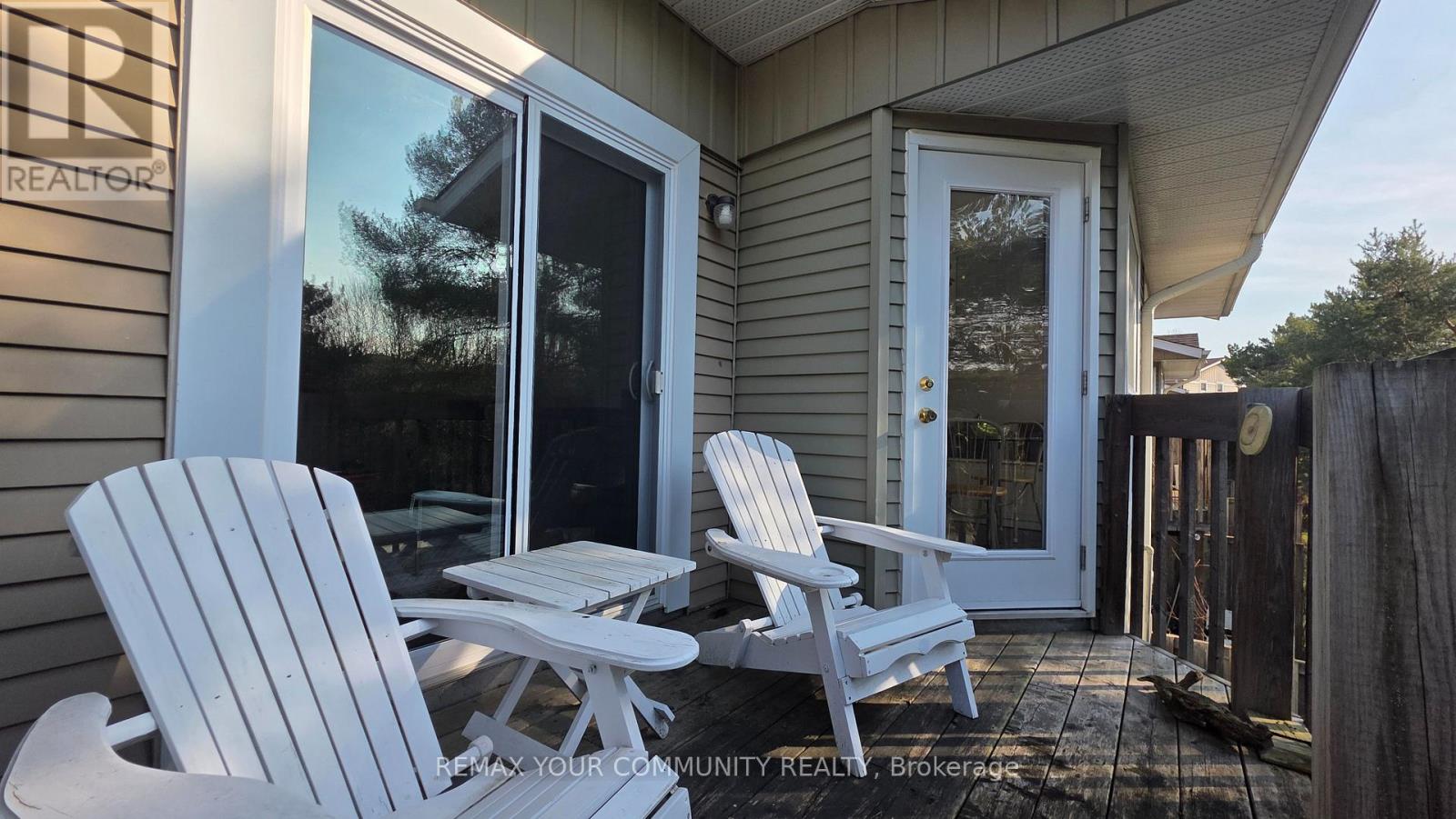 #19 210 HIGHLAND CRESCENT - 30