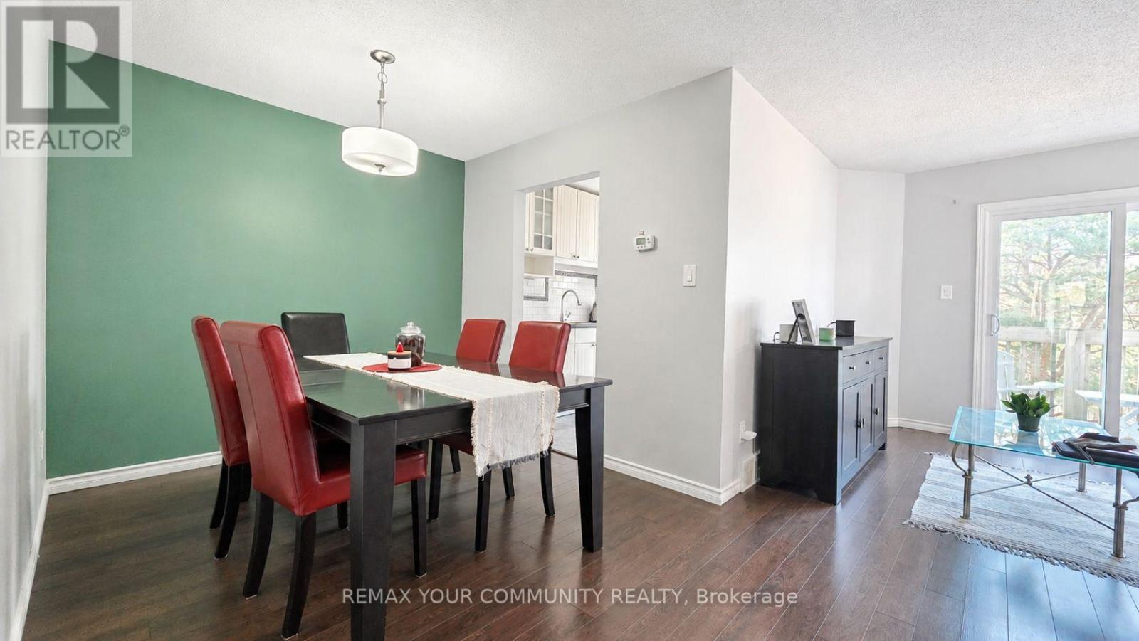 #19 210 HIGHLAND CRESCENT - 4