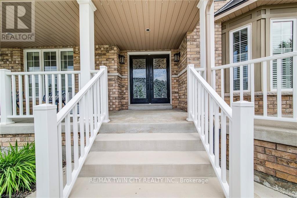 11 AITKEN COURT - 7