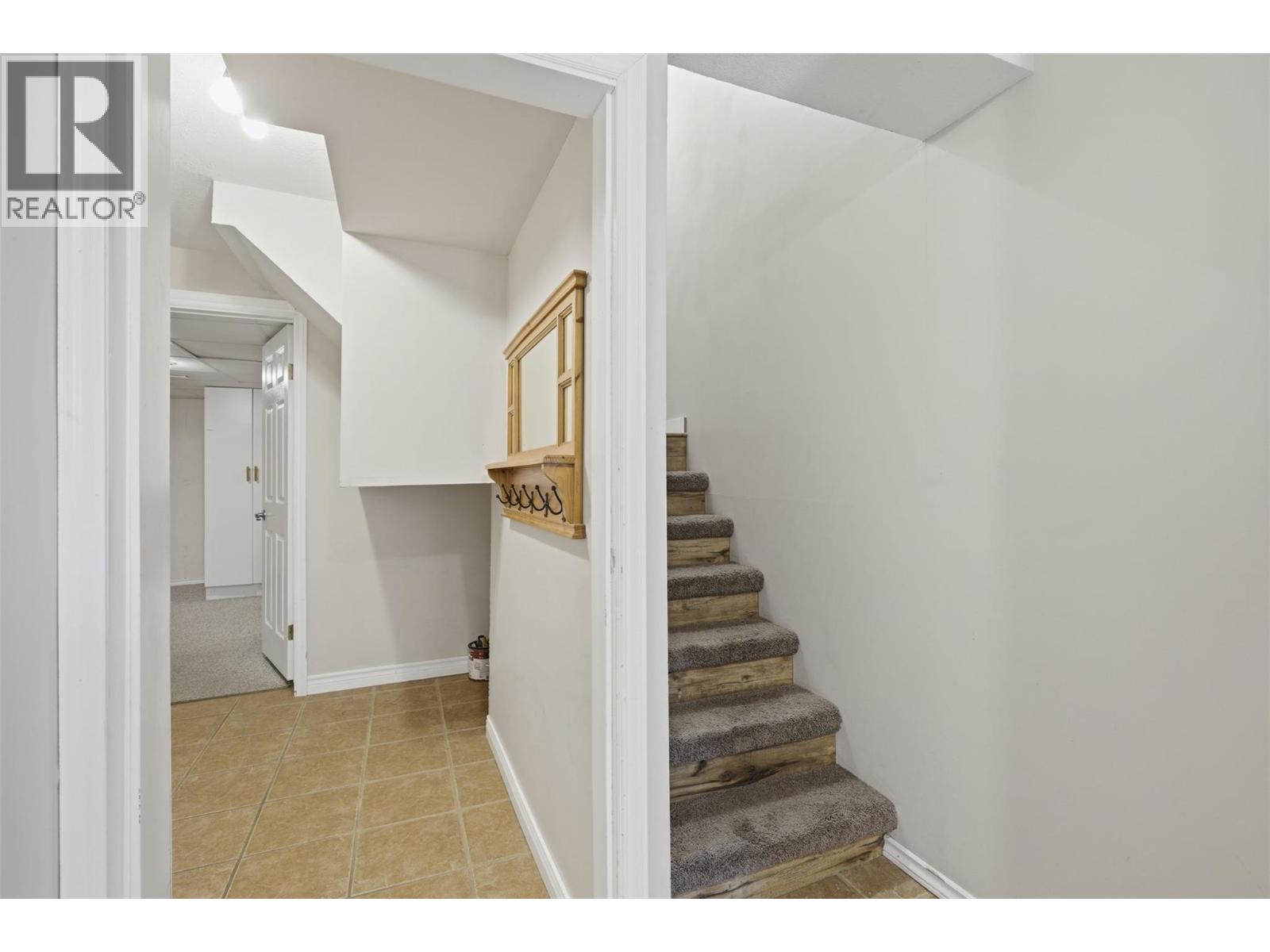 #12 1810 SPRINGHILL Drive - 35