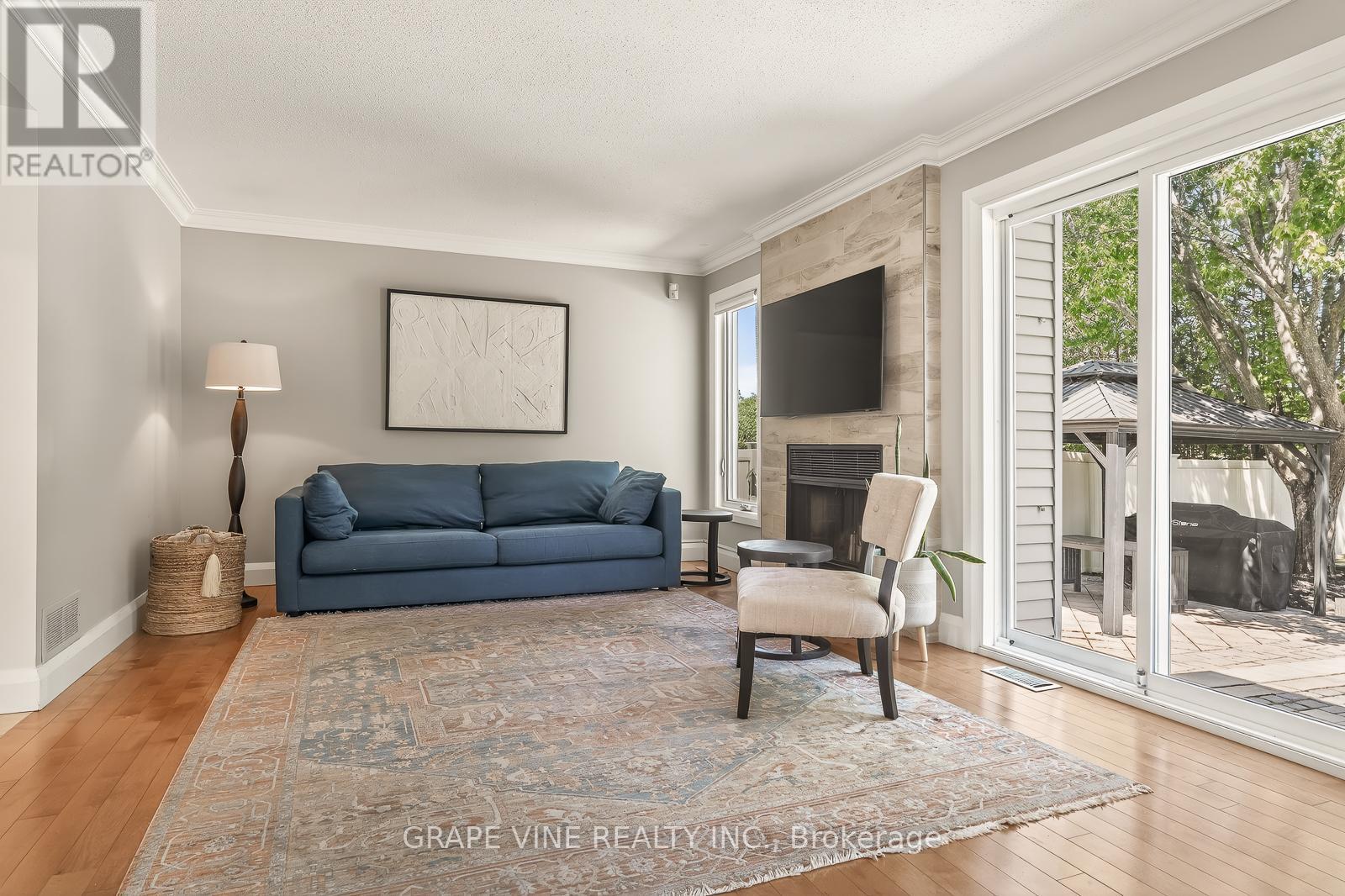 3 Bed, 4 Bath House for Sale in Ottawa – 79 HOMESTEAD STREET, Ottawa – MLS# X13433866 - Image 45