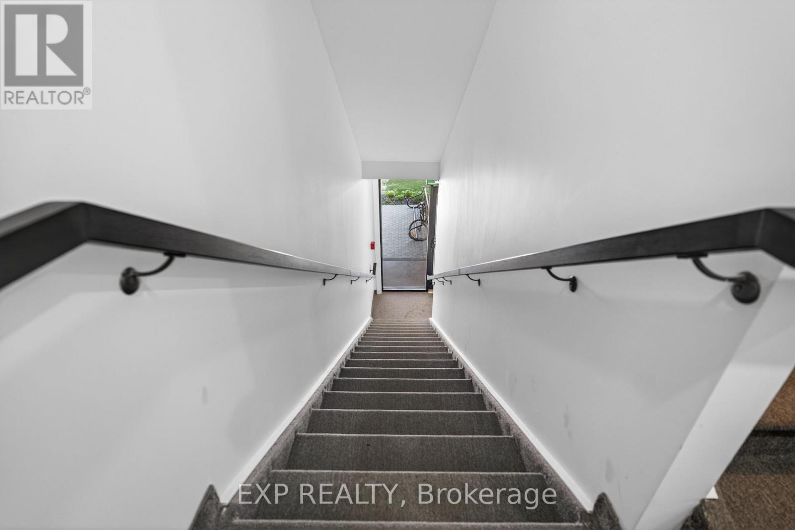 16 Bed Multi-Family for Sale in Ottawa – 316 SOMERSET STREET E, Ottawa – MLS# X13433890 - Image 26