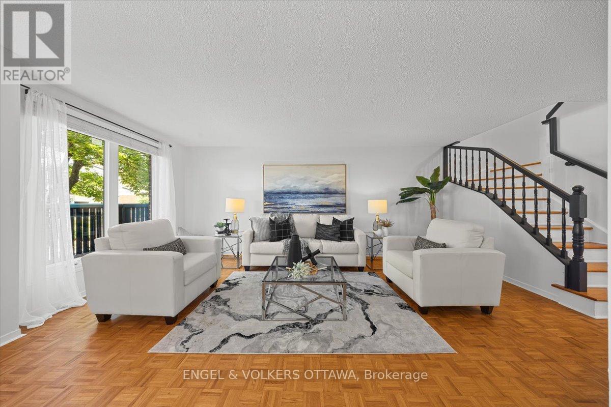 34 VIEWPOINTE PRIVATE - 4