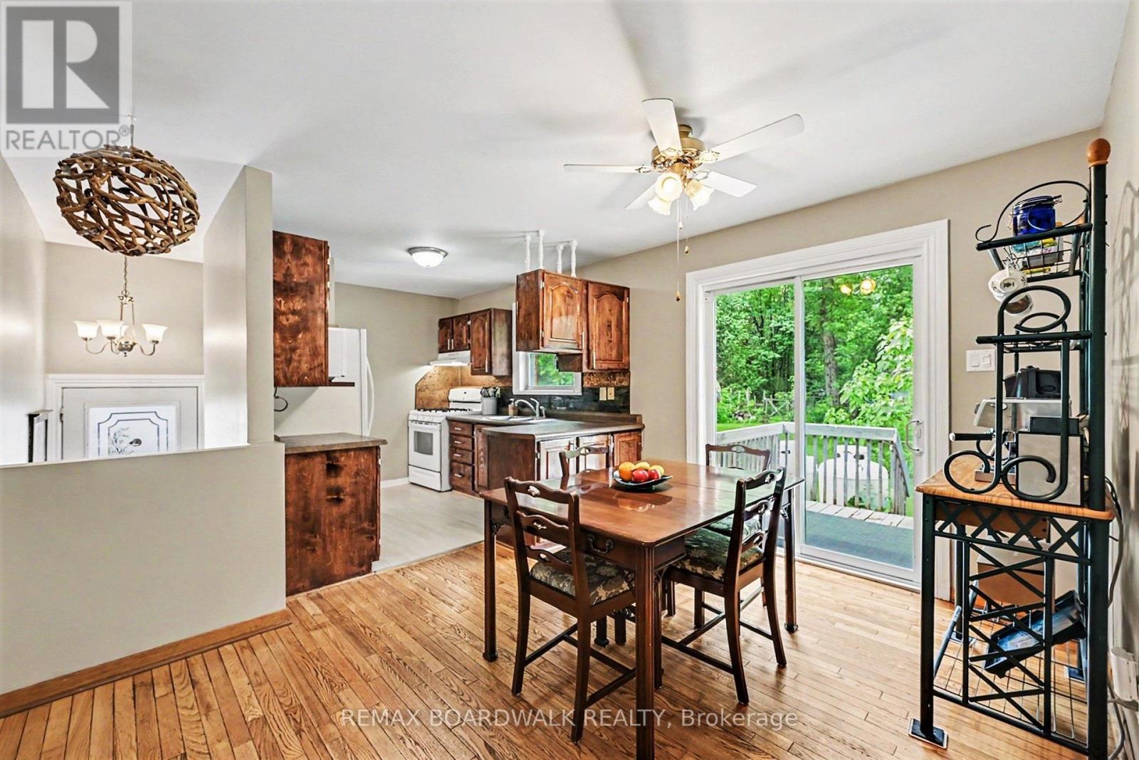 3260 TOLMIES CORNERS ROAD - 11