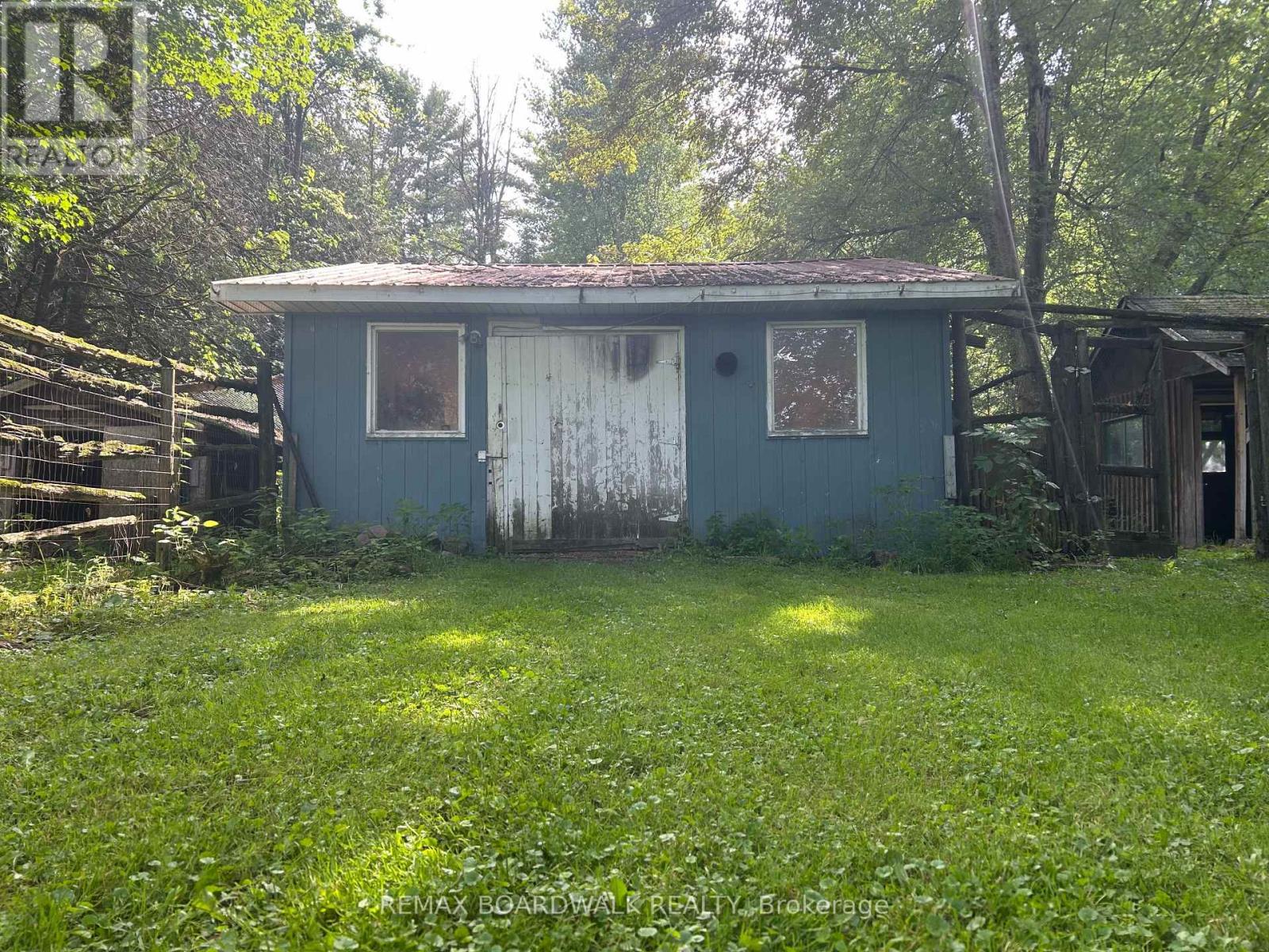 3260 TOLMIES CORNERS ROAD - 31