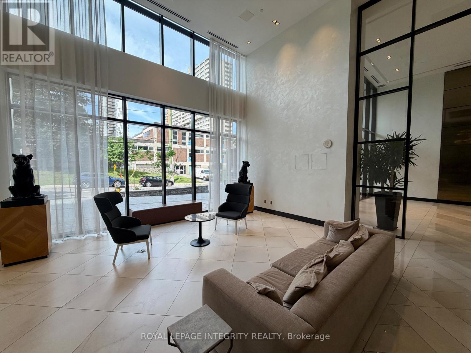 1 Bed, 1 Bath Apartment for Rent in Ottawa – 910 – 255 BAY STREET, Ottawa – MLS# X12967230 - Image 7