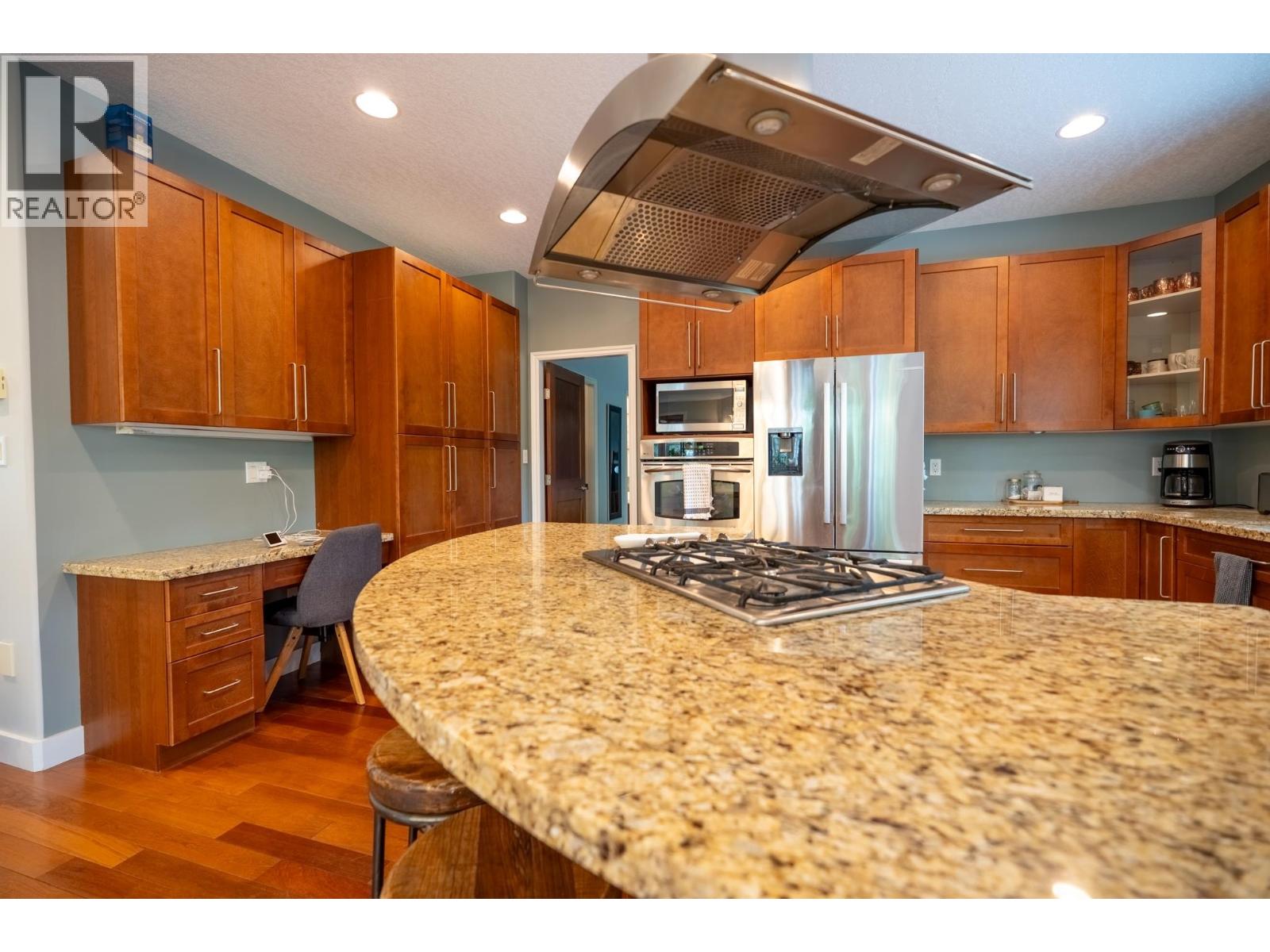 3016 RIDGEVIEW DRIVE - 12