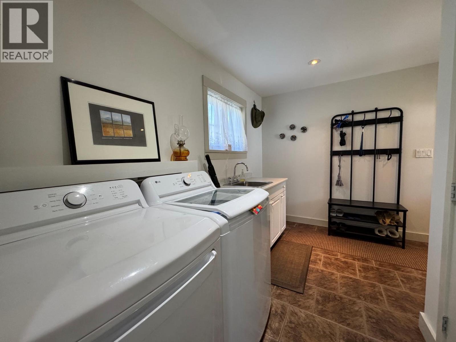1451 Canford Avenue - 20