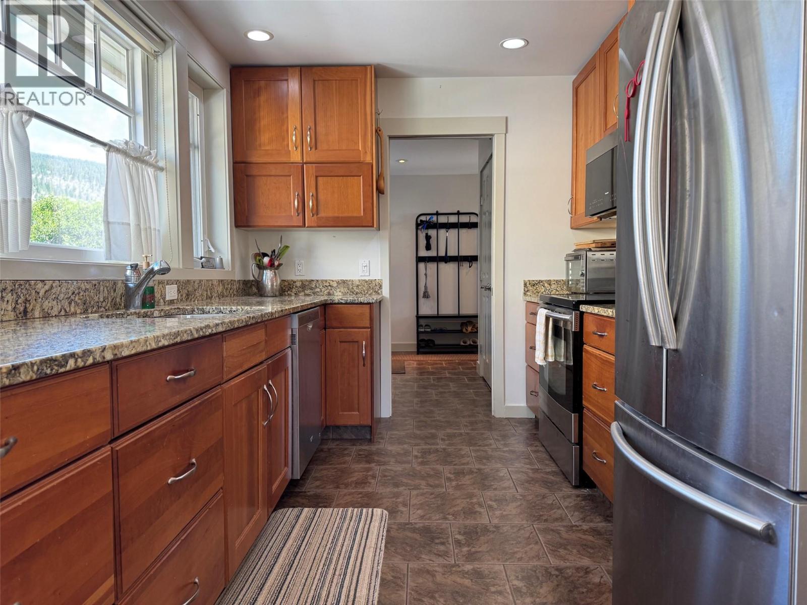 1451 Canford Avenue - 4