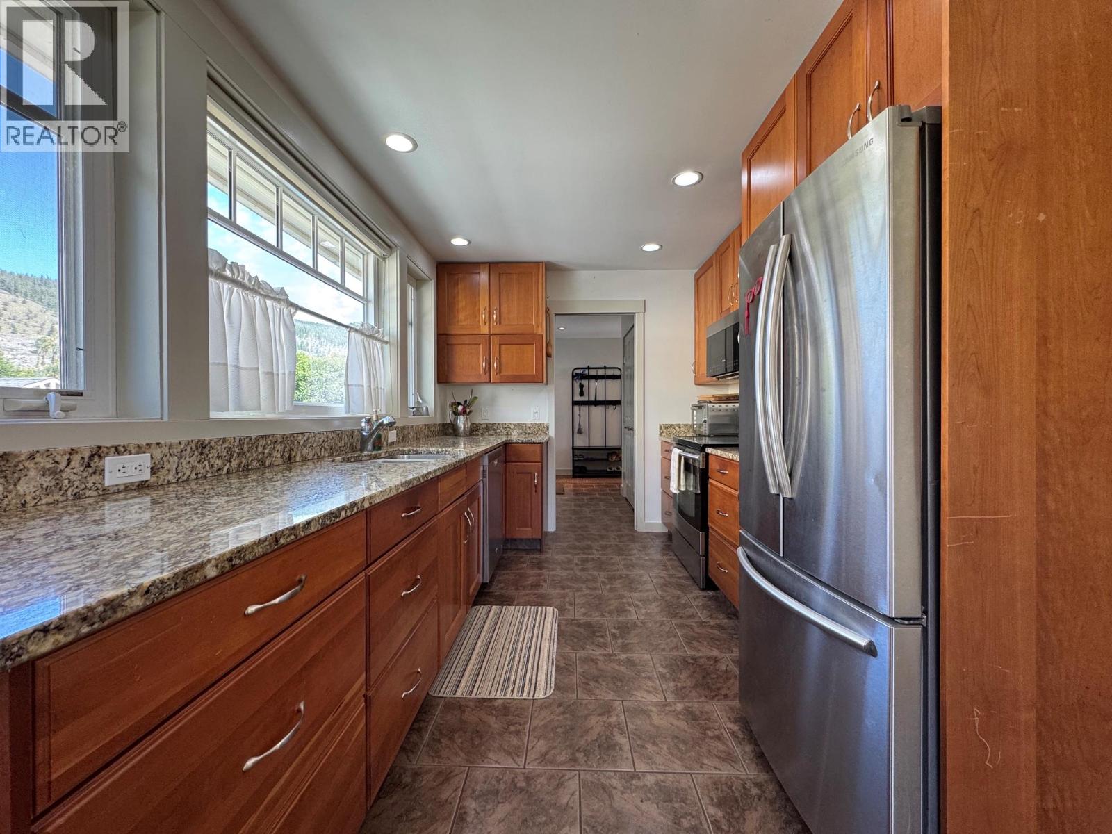 1451 Canford Avenue - 3