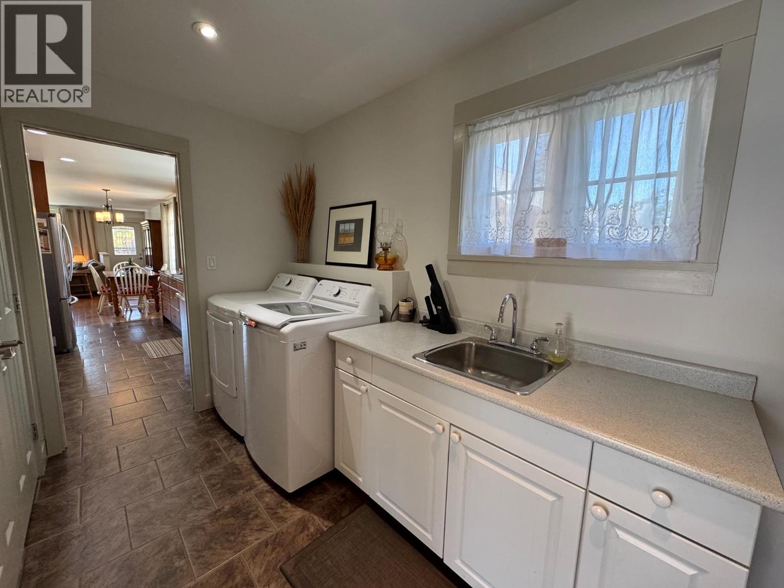 1451 Canford Avenue - 21
