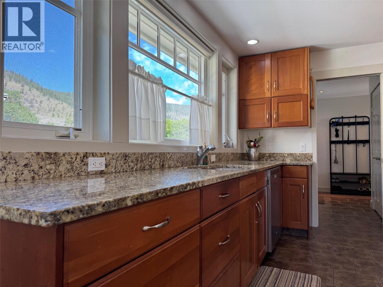1451 Canford Avenue - 5