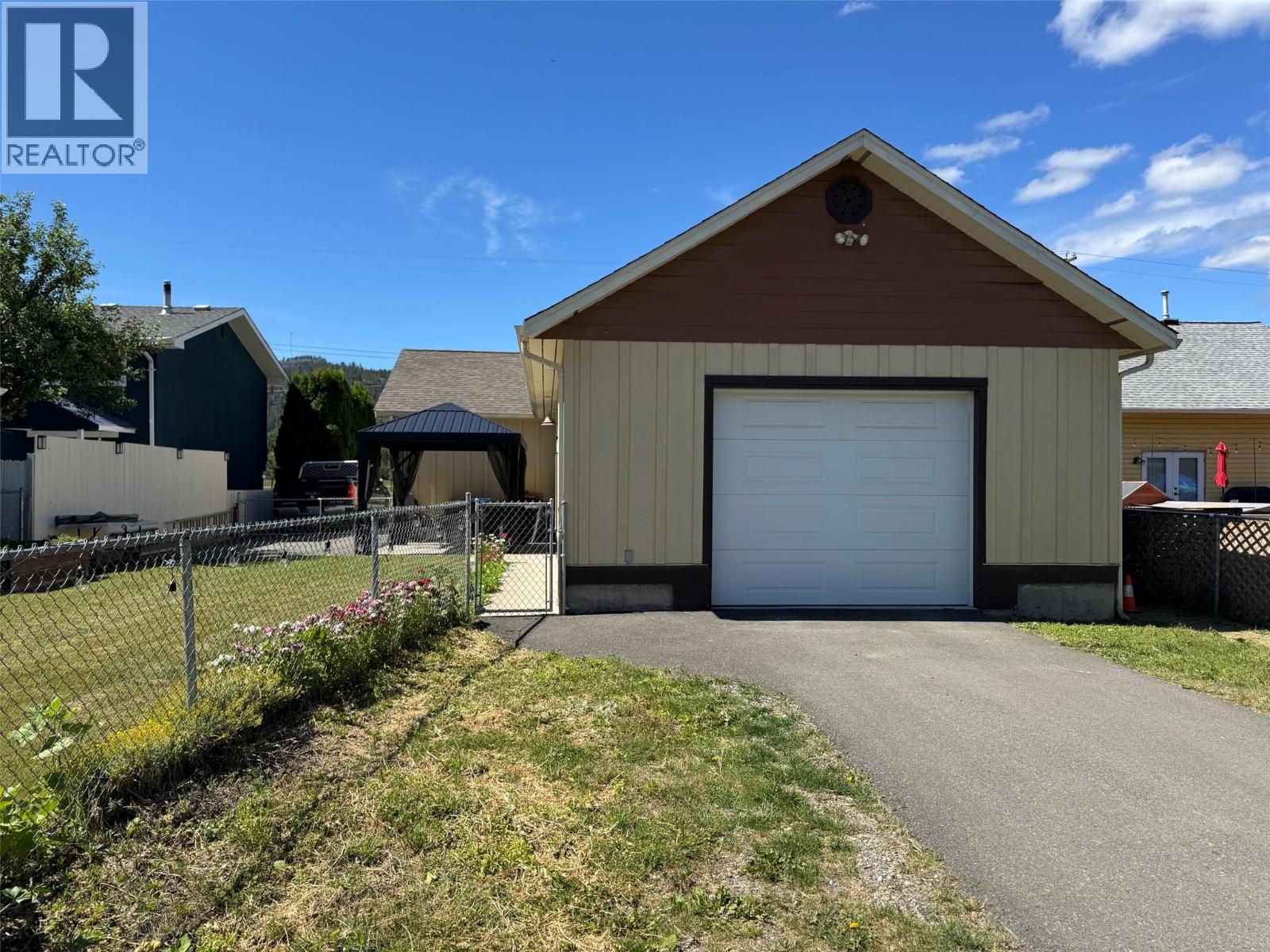 1451 Canford Avenue - 25