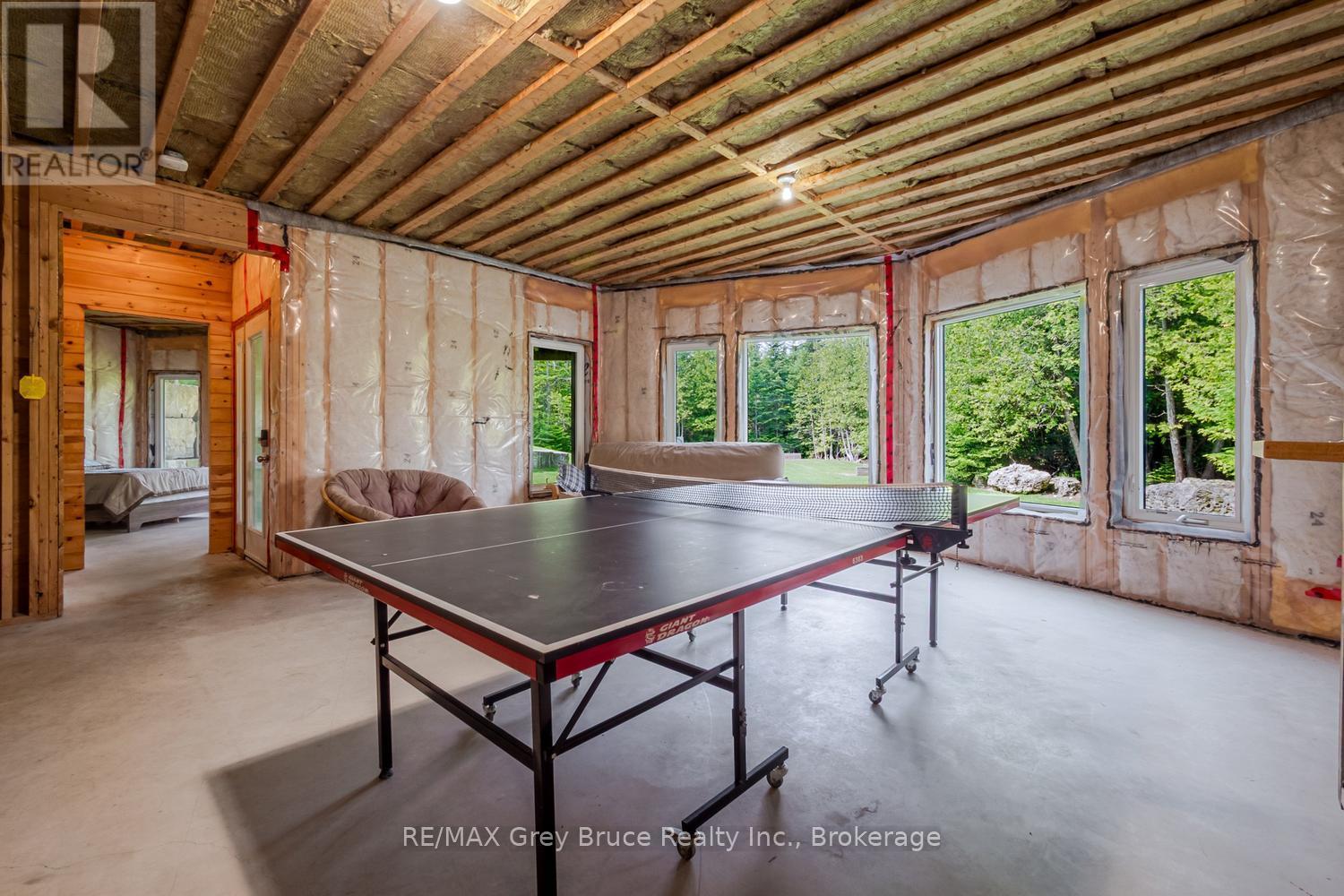37 PARADISE DRIVE - 31