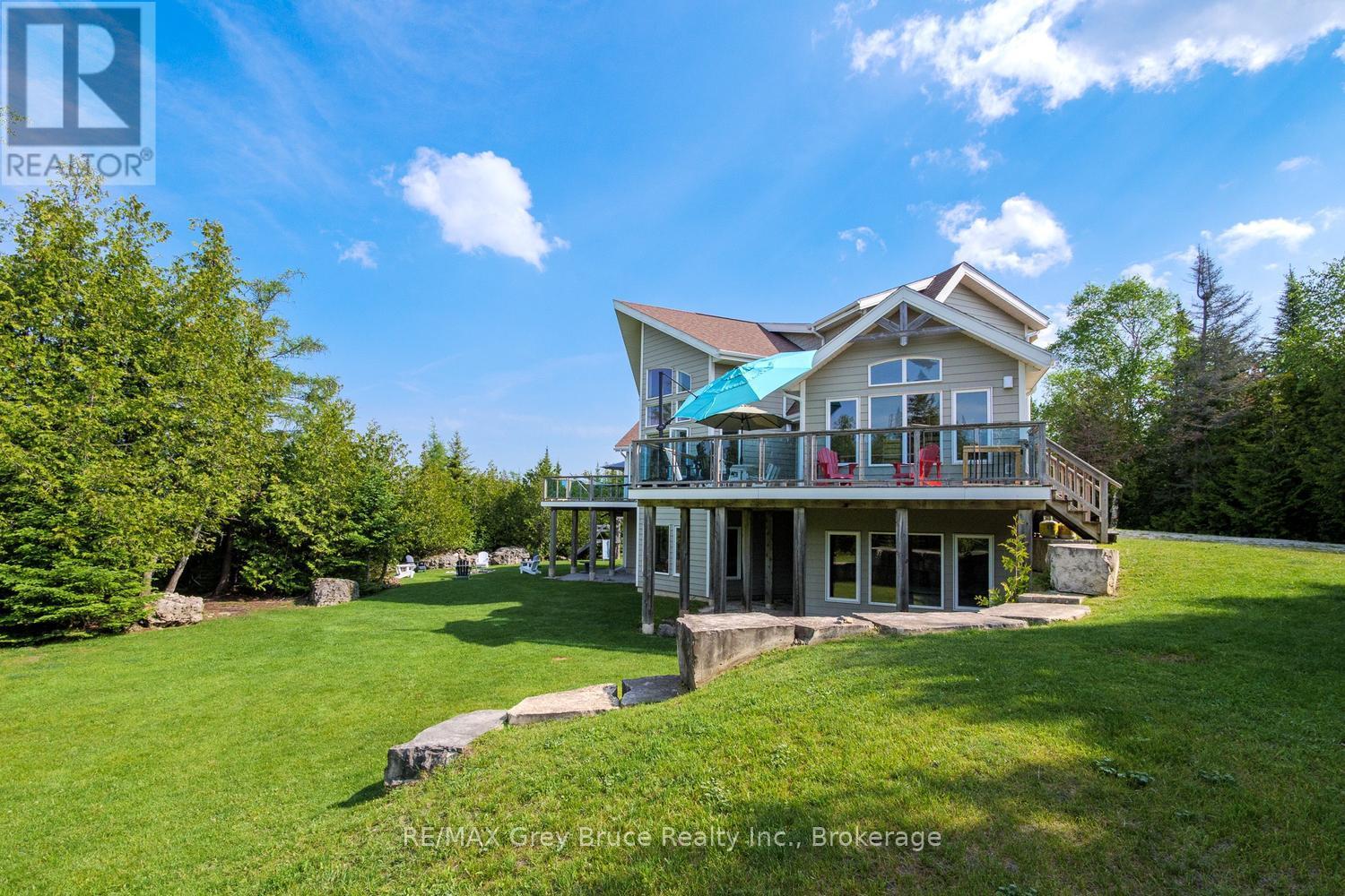 37 PARADISE DRIVE - 36