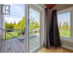 Games room - 37 Paradise Drive, Northern Bruce Peninsula, ON N0H1W0 Photo 10