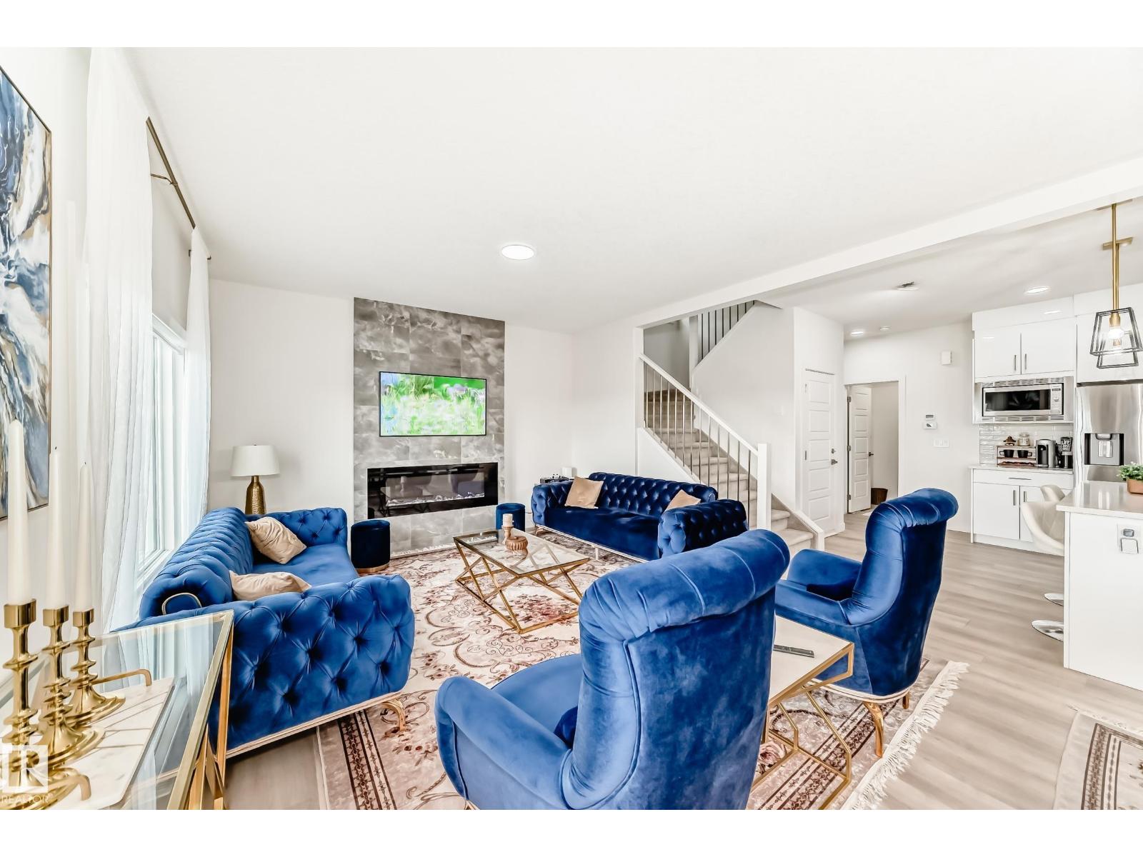 9020 183 AV NW - 11