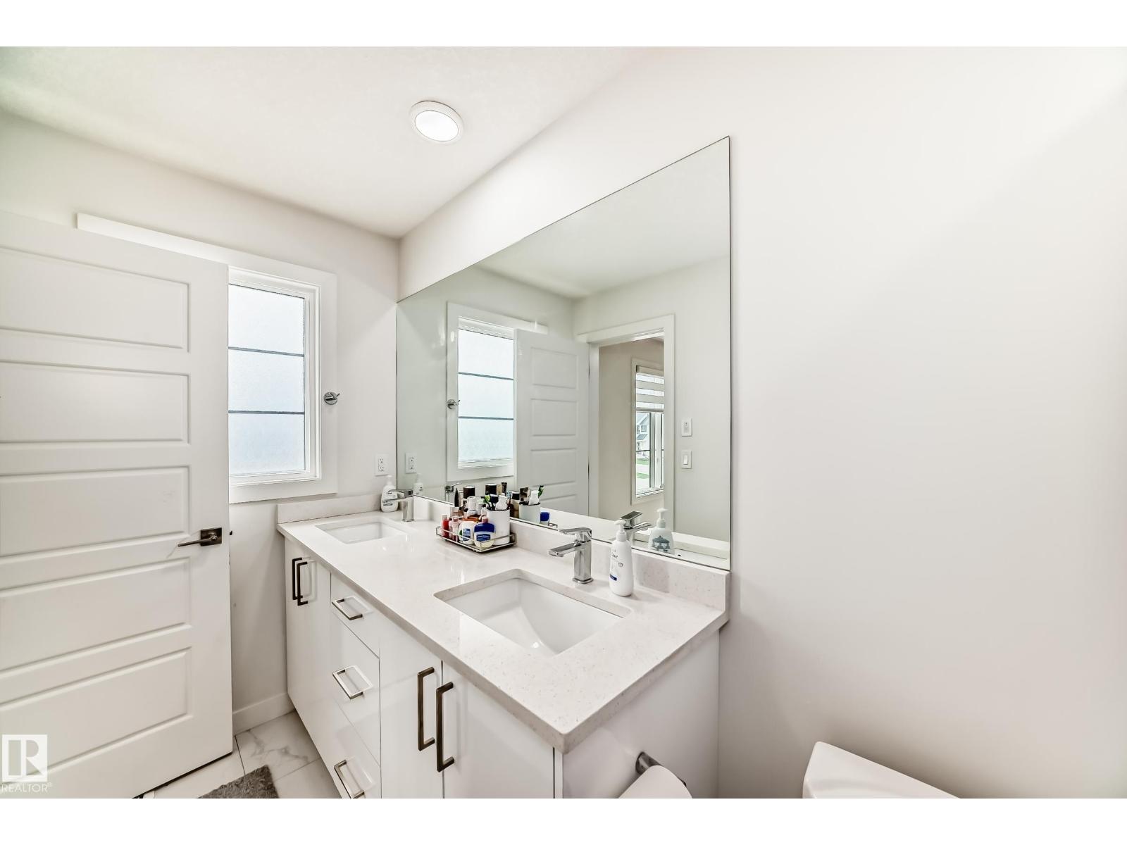 9020 183 AV NW - 18