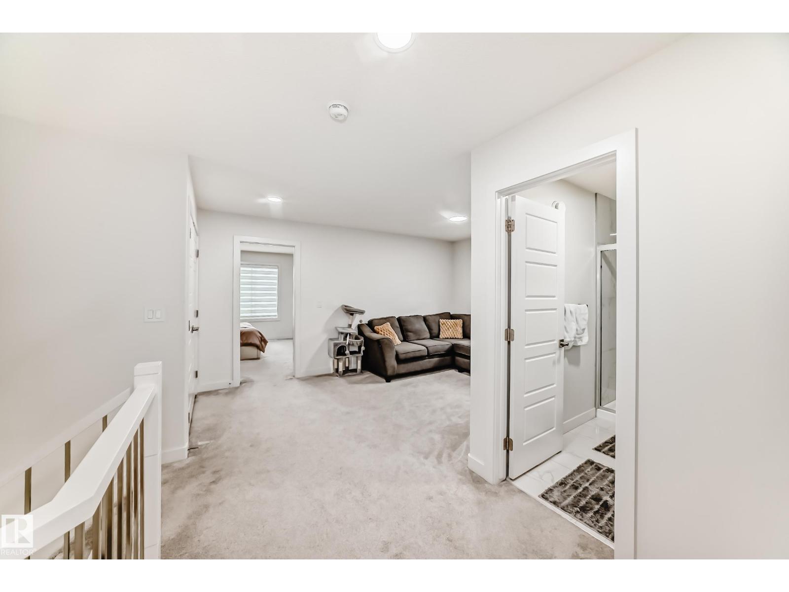 9020 183 AV NW — photo 31