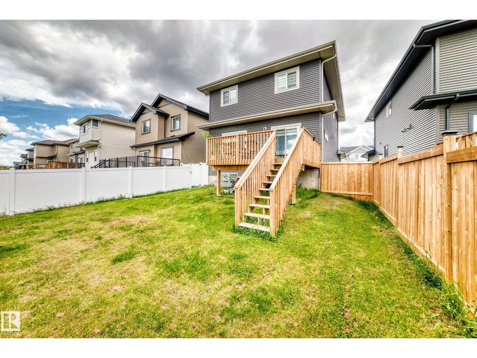 9020 183 AV NW - 46
