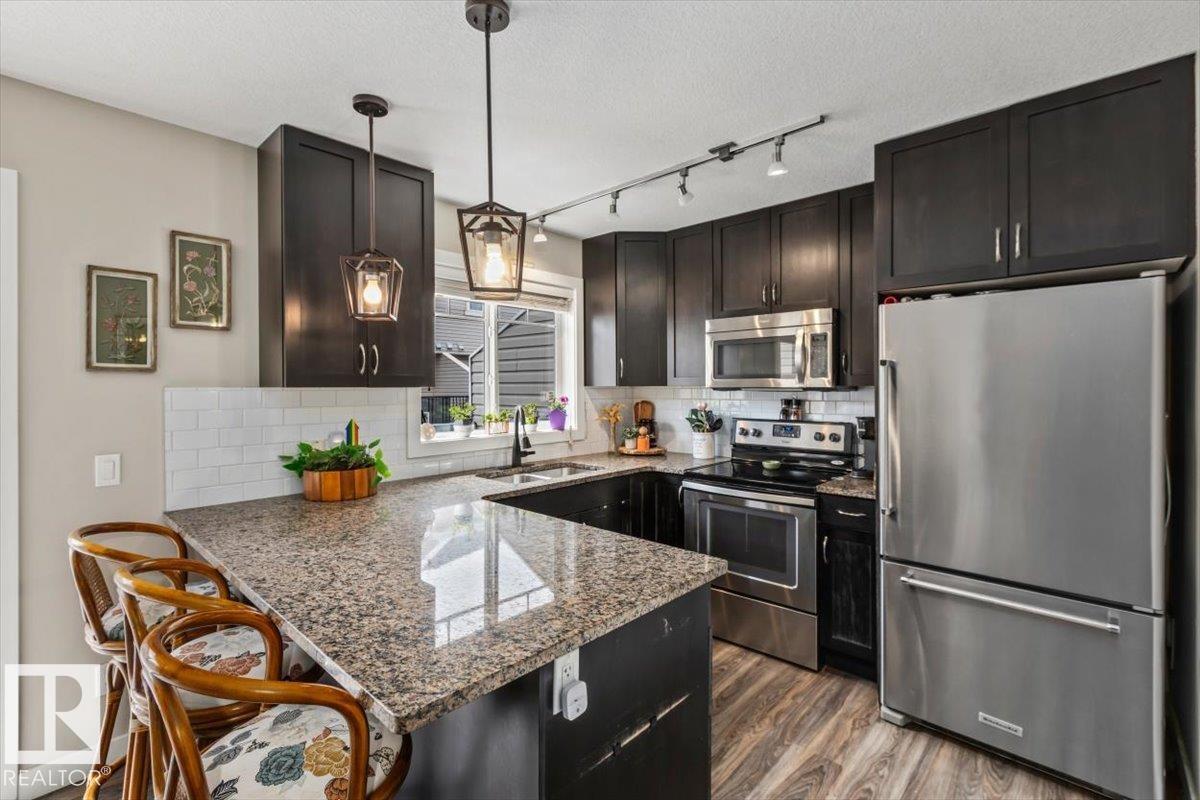 #77 9535 217 ST NW - 11