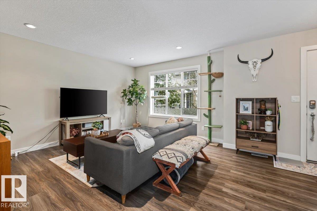 #77 9535 217 ST NW - 3
