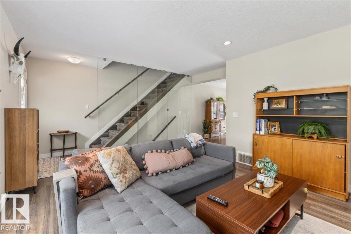 #77 9535 217 ST NW - 6