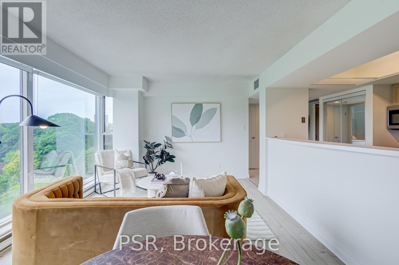 #601 97 LAWTON BOULEVARD - 12