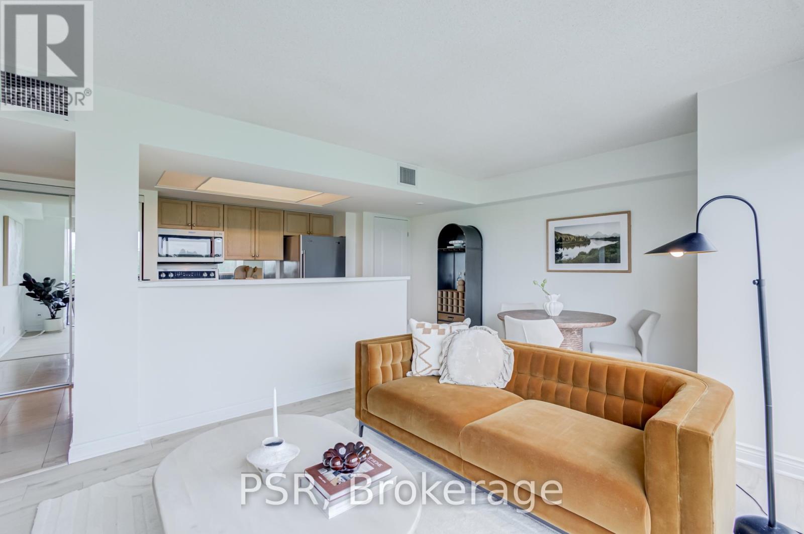 #601 97 LAWTON BOULEVARD - 8