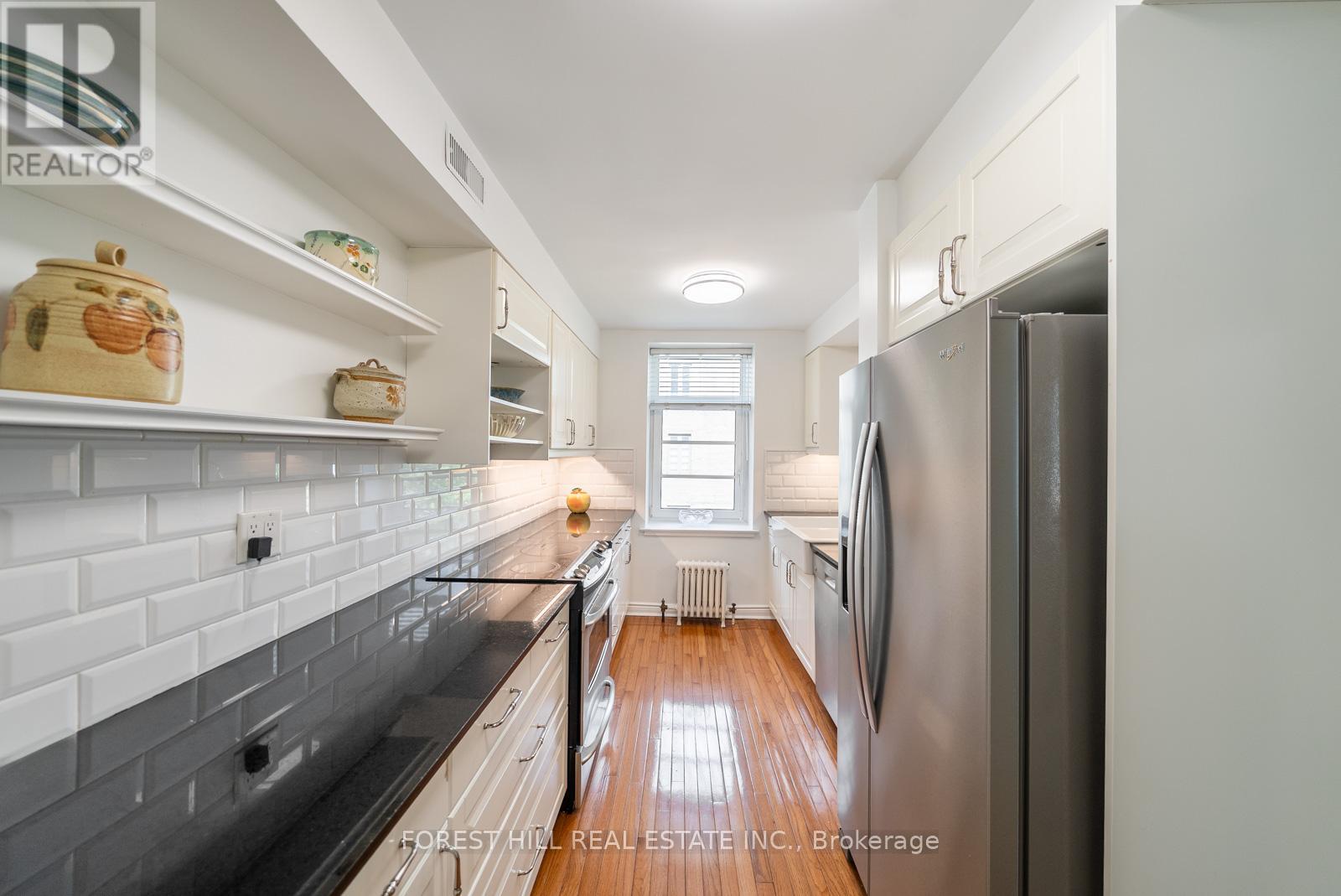 #301 717 EGLINTON AVENUE W - 20