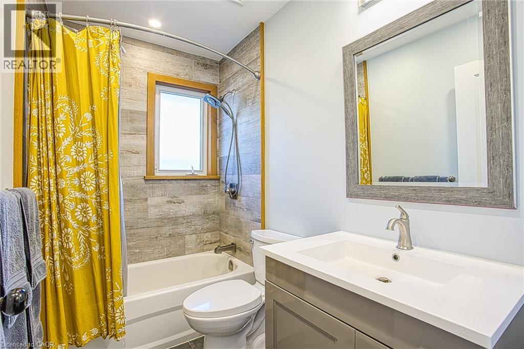90 PRINCE CHARLES Drive - 15