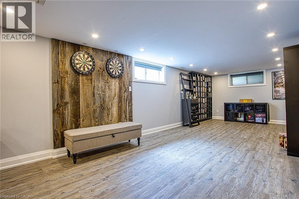 90 PRINCE CHARLES Drive - 22