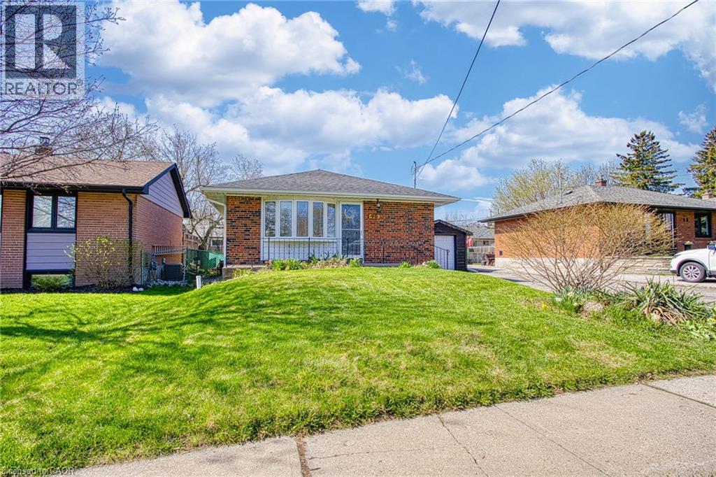 90 PRINCE CHARLES Drive - 3