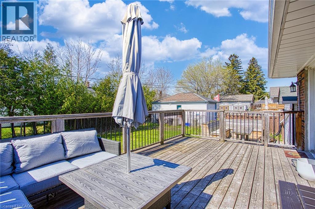 90 PRINCE CHARLES Drive - 36