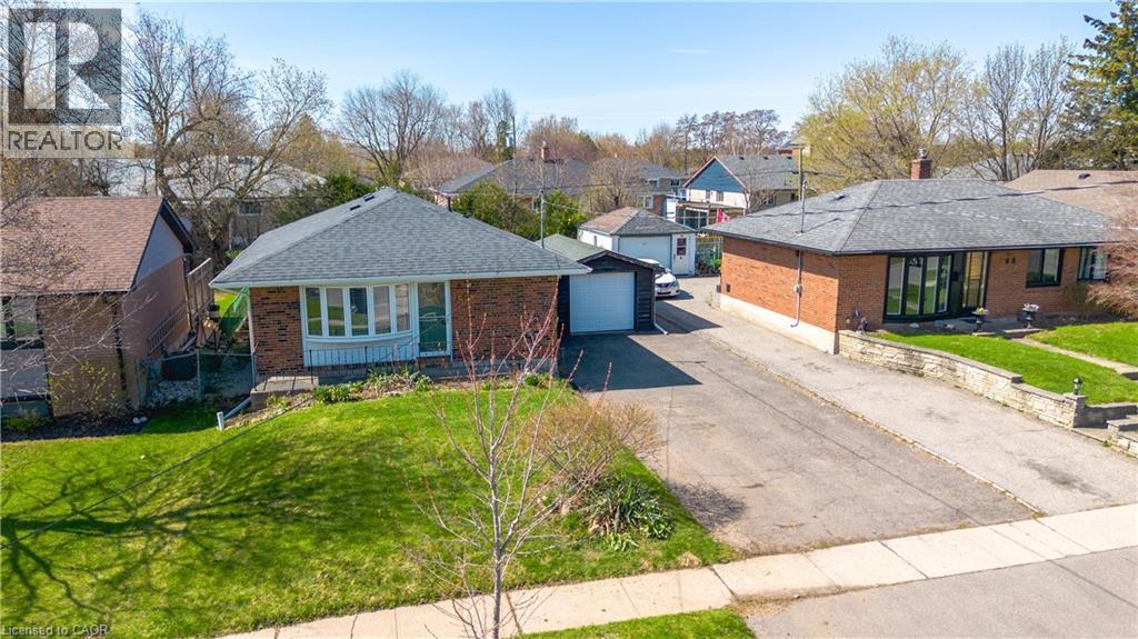 90 PRINCE CHARLES Drive - 41