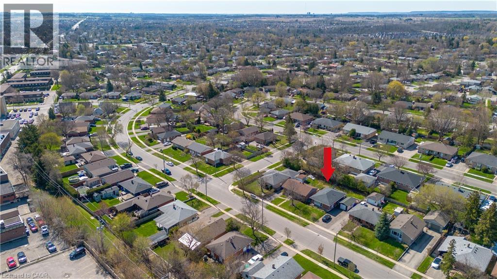 90 PRINCE CHARLES Drive - 44