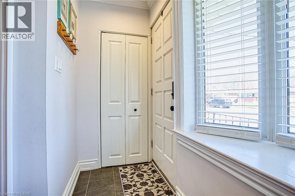 90 PRINCE CHARLES Drive - 5