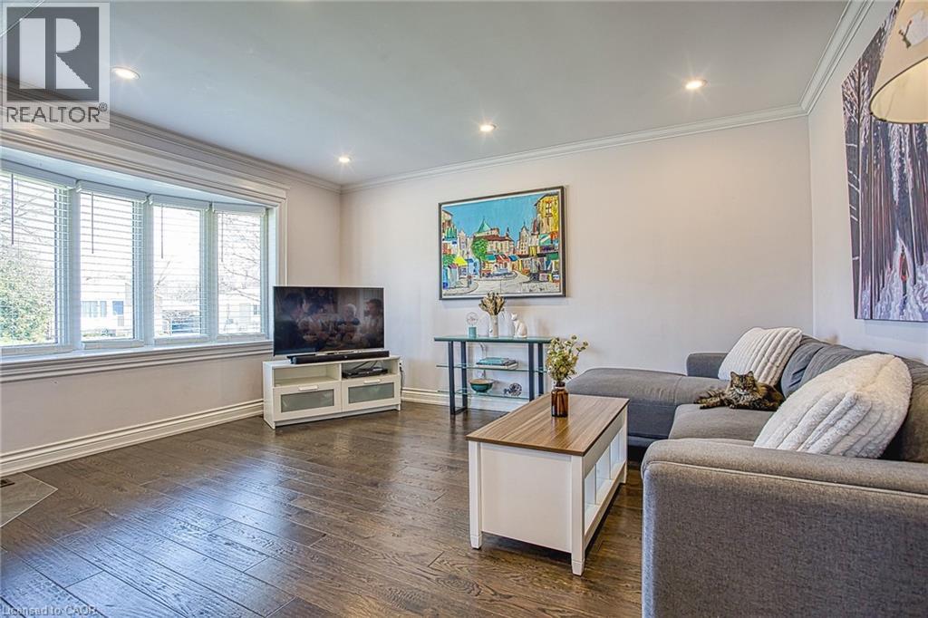 90 PRINCE CHARLES Drive - 6