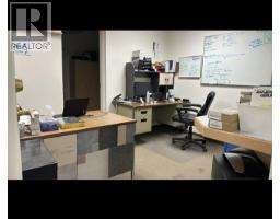 248 Reid Street, Quesnel, BC V2J2M2 Photo 14
