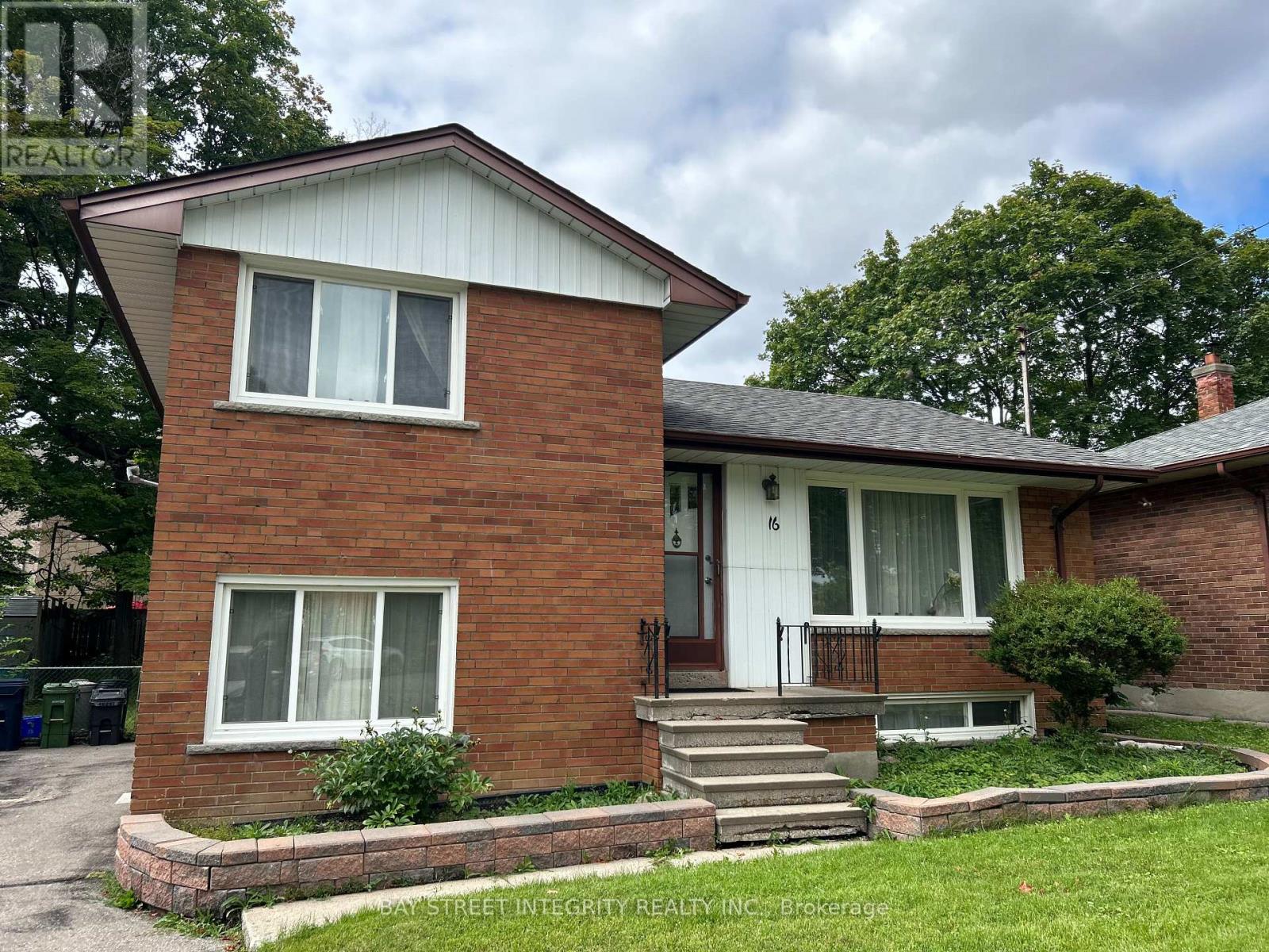 Listing photo of 16 HIGHHILL DRIVE