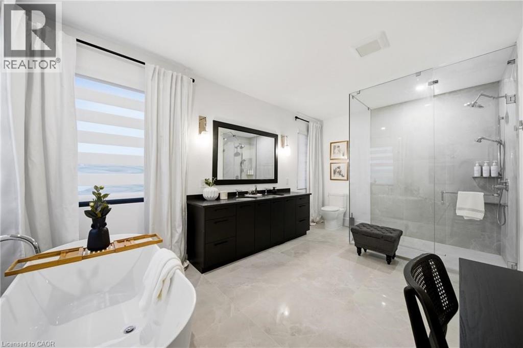 188 NISKA Road - 24