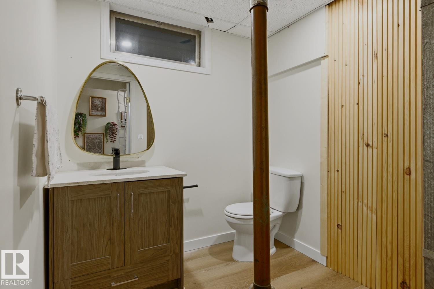 33 HAZEL ST — photo 44